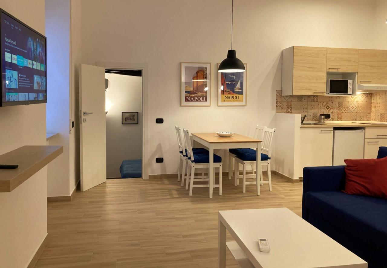 La Casa Blu Nel Cuore Storico Di Napoli Nápoles Exterior foto