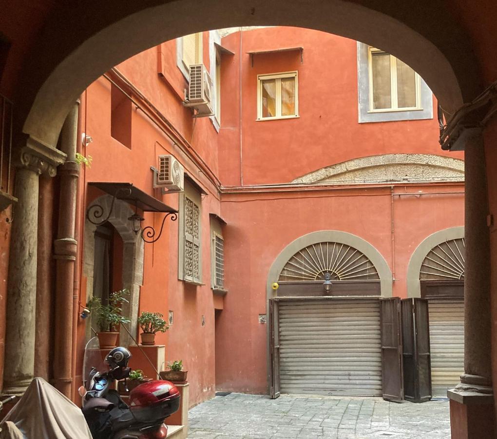 La Casa Blu Nel Cuore Storico Di Napoli Nápoles Exterior foto